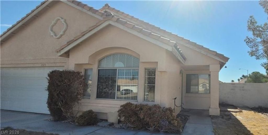 1325 Fiesta Grande Court, North Las Vegas, NV 89031 — exterior