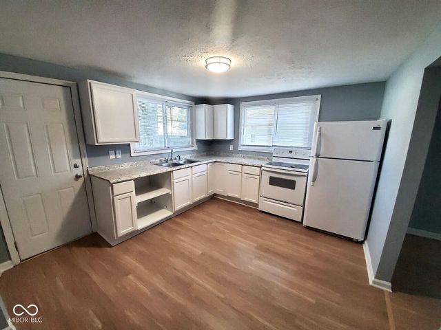 321 E Monroe Street, Fortville, IN 46040