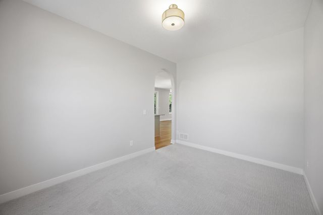2399 Laurie Court W, Roseville, MN 55113