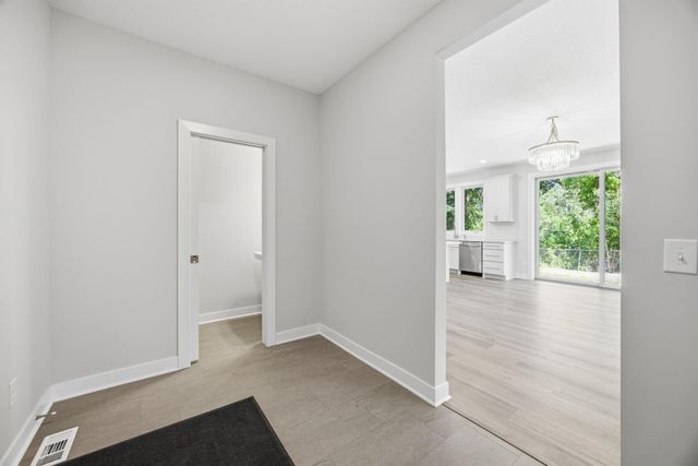 2399 Laurie Court W, Roseville, MN 55113