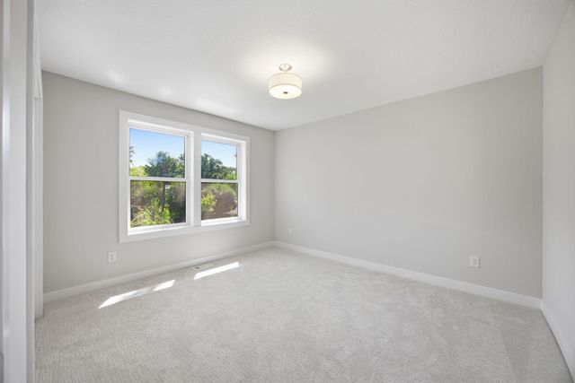 2399 Laurie Court W, Roseville, MN 55113