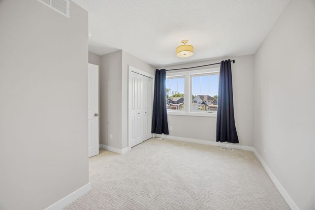 2399 Laurie Court W, Roseville, MN 55113