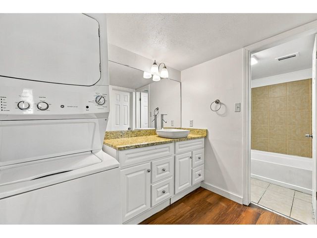 9995 E Harvard Ave Q-264, Denver, CO 80231