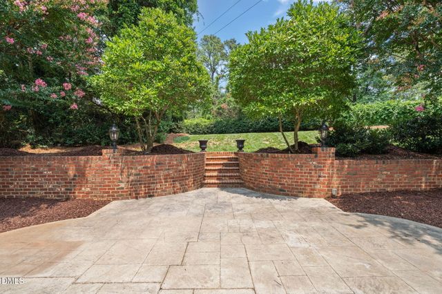 1530 Brooks Avenue, Raleigh, NC 27607