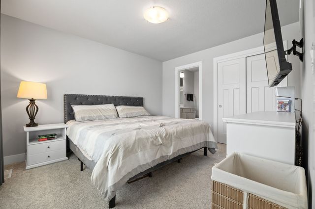 1417 NE Cedarwood Drive, Grimes, IA 50111