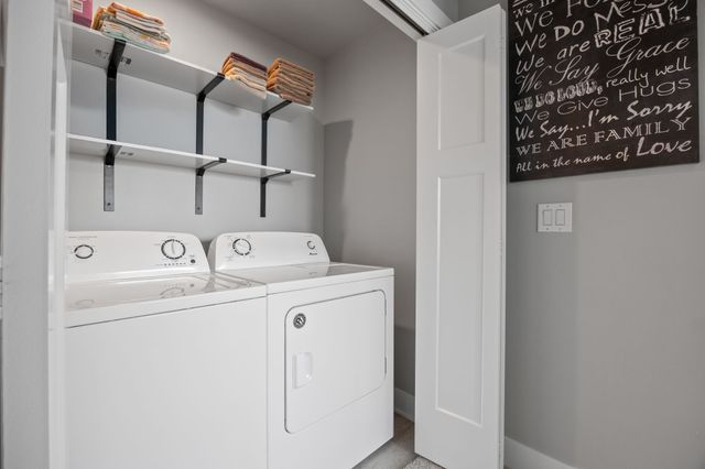 1417 NE Cedarwood Drive, Grimes, IA 50111