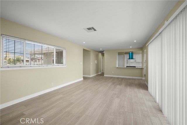 12554 Lorne, North Hollywood (los Angeles), CA 91605