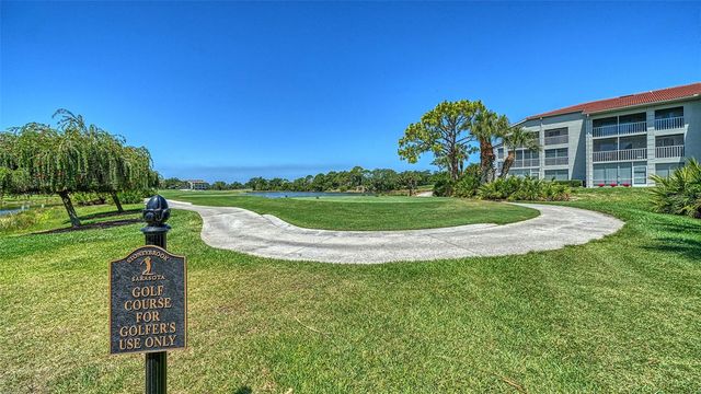 9330 CLUBSIDE CIRCLE 3306, Sarasota, FL 34238