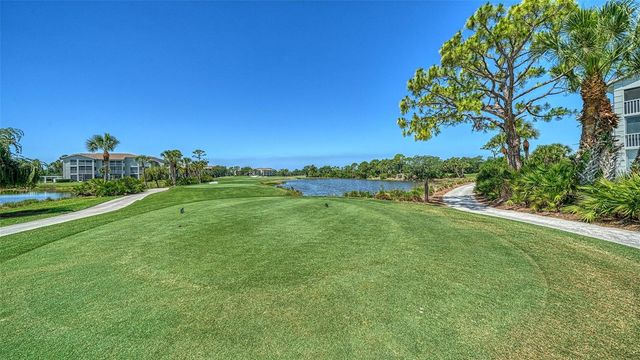 9330 CLUBSIDE CIRCLE 3306, Sarasota, FL 34238