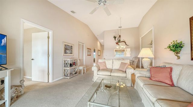 9330 CLUBSIDE CIRCLE 3306, Sarasota, FL 34238