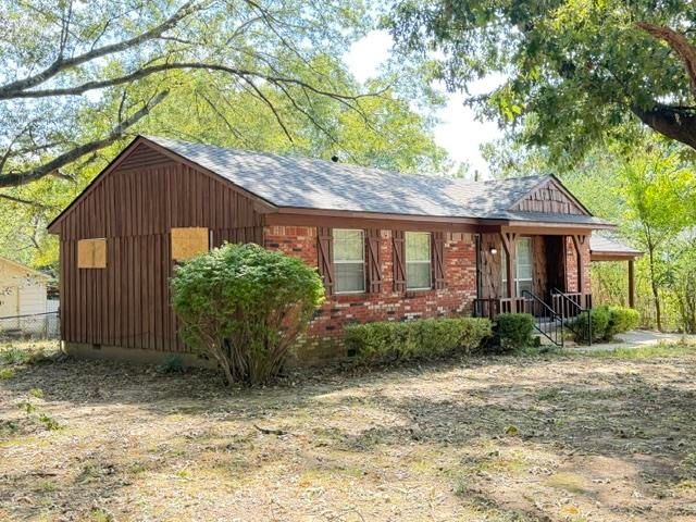 3815 TESSLAND RD, Memphis, TN 38128