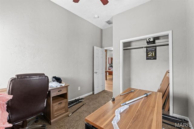 719 Centreville Avenue, Belleville, IL 62220