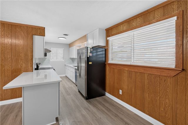 4022 Capri Dr, Corpus Christi, TX 78411