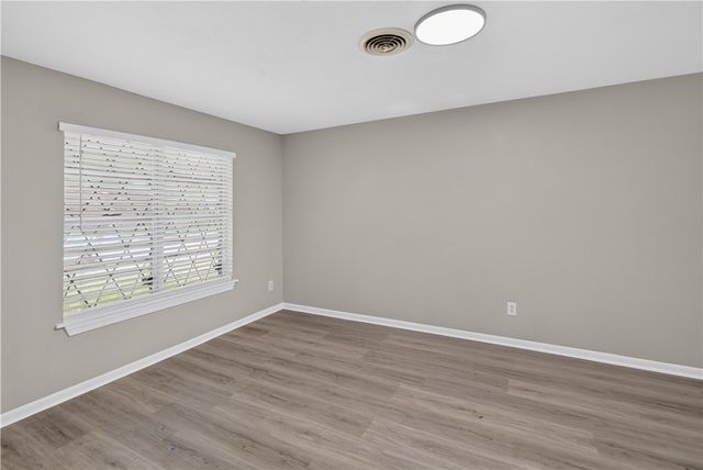 4022 Capri Dr, Corpus Christi, TX 78411