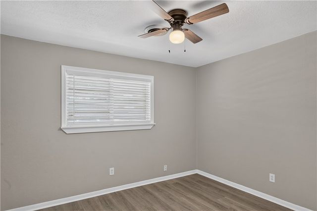 4022 Capri Dr, Corpus Christi, TX 78411