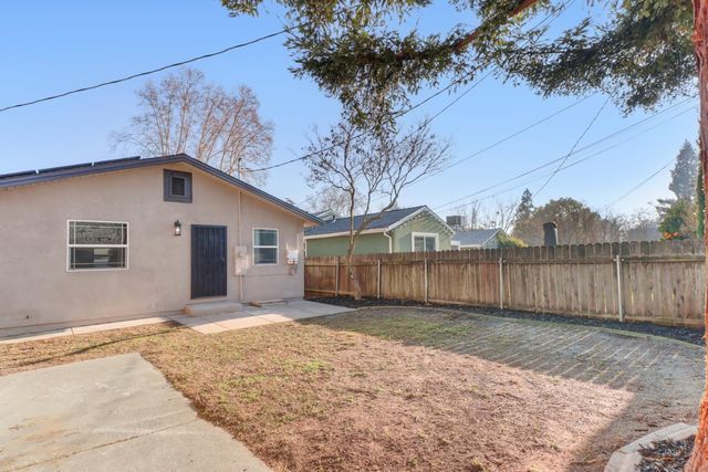 1712 Alabama Ave, West Sacramento, CA 95691