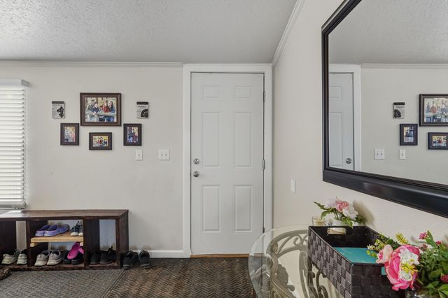 35 Griffin Road, Moriarty, NM 87035