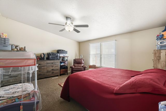 35 Griffin Road, Moriarty, NM 87035