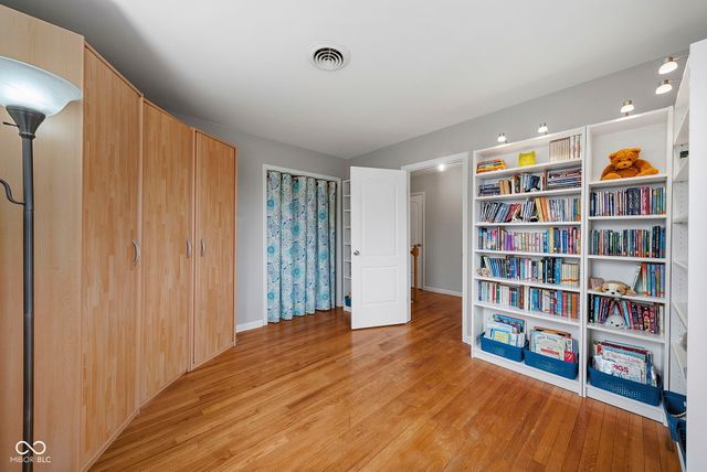 53 E Antler Drive, Terre Haute, IN 47802