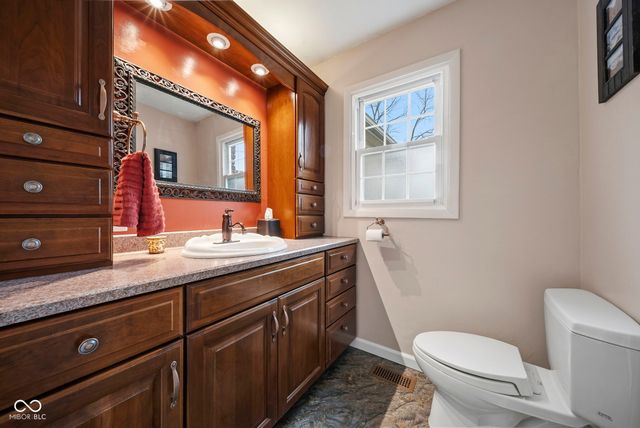 53 E Antler Drive, Terre Haute, IN 47802