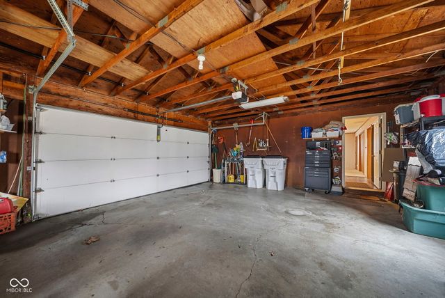 53 E Antler Drive, Terre Haute, IN 47802