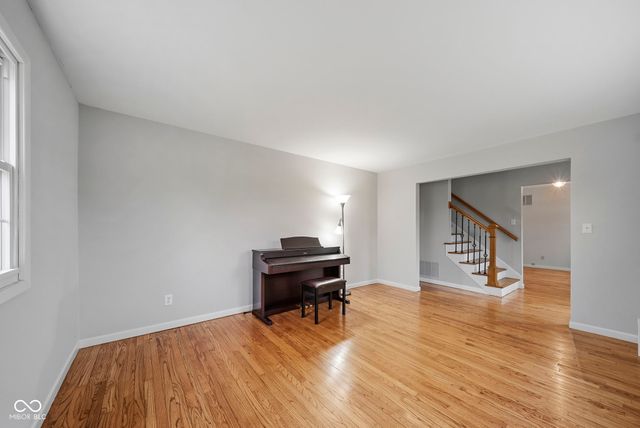 53 E Antler Drive, Terre Haute, IN 47802