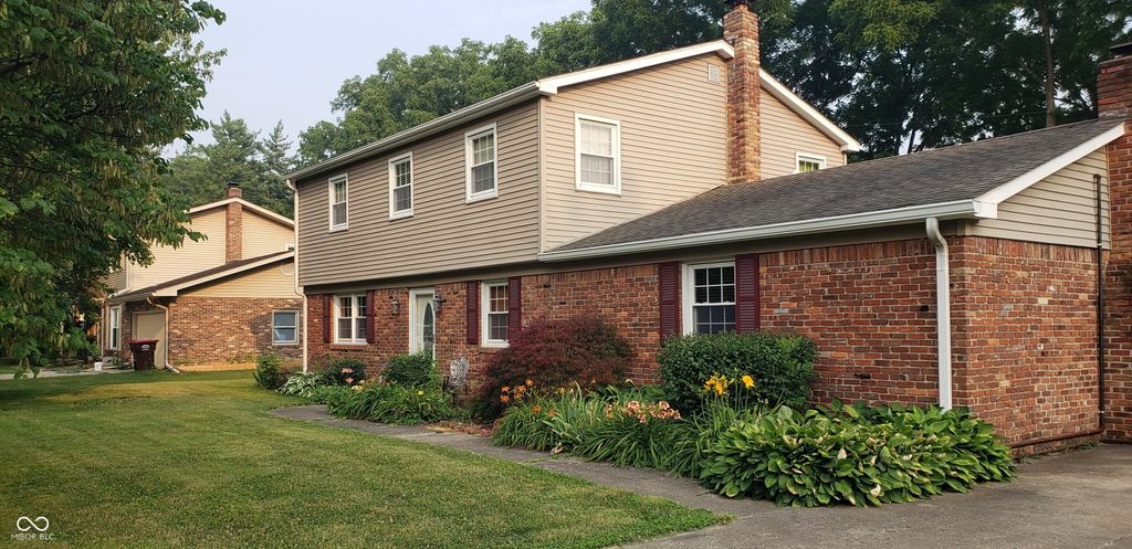 53 E Antler Drive, Terre Haute, IN 47802