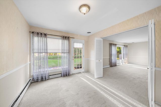 26182 Kiltartan Street, Farmington Hills, MI 48334