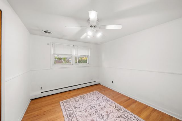 26182 Kiltartan Street, Farmington Hills, MI 48334