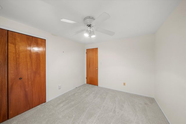 26182 Kiltartan Street, Farmington Hills, MI 48334
