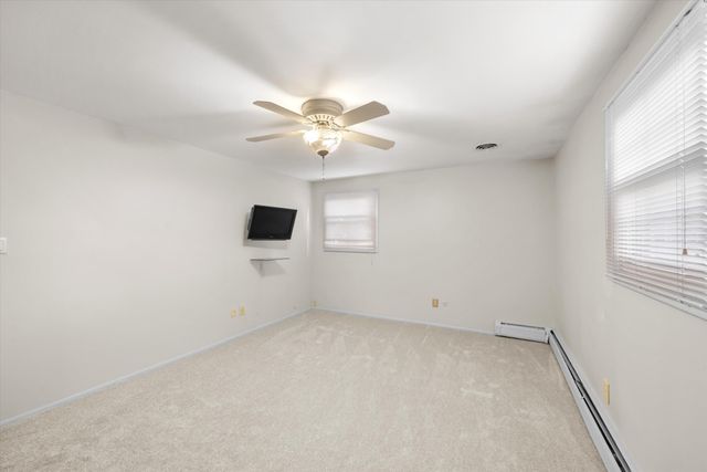 26182 Kiltartan Street, Farmington Hills, MI 48334