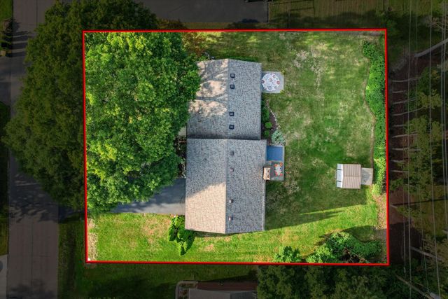 26182 Kiltartan Street, Farmington Hills, MI 48334
