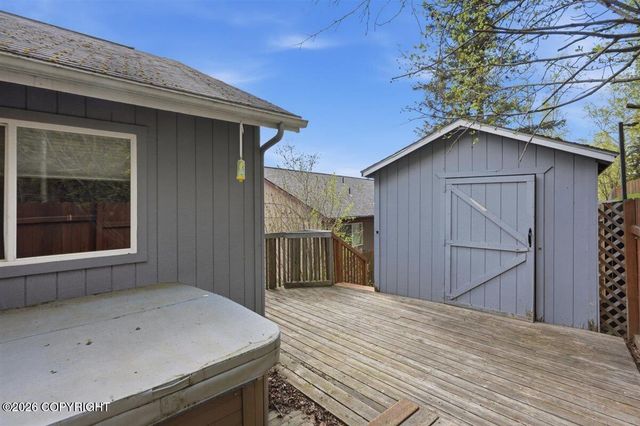 18641 Gibens Circle, Eagle River, AK 99577