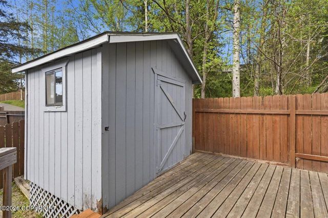 18641 Gibens Circle, Eagle River, AK 99577