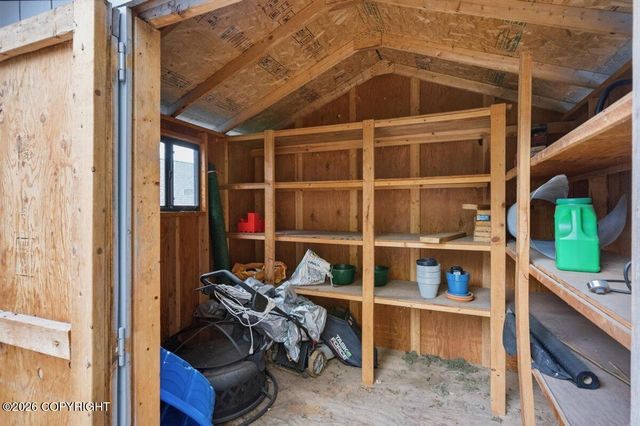 18641 Gibens Circle, Eagle River, AK 99577