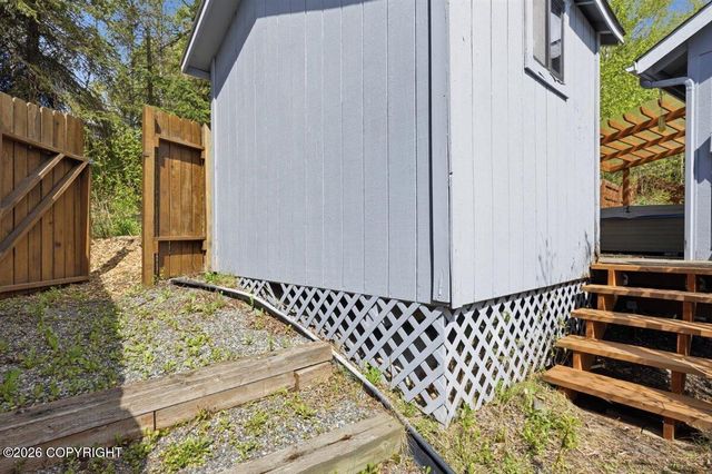 18641 Gibens Circle, Eagle River, AK 99577