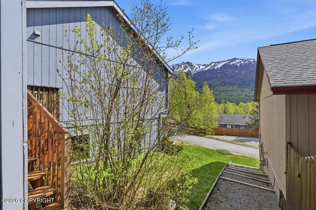 18641 Gibens Circle, Eagle River, AK 99577