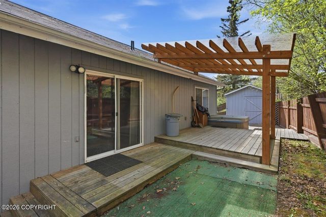 18641 Gibens Circle, Eagle River, AK 99577