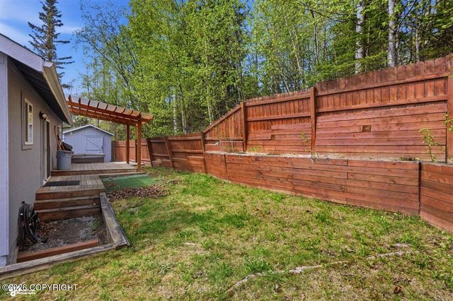 18641 Gibens Circle, Eagle River, AK 99577