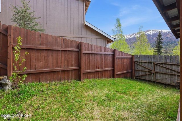 18641 Gibens Circle, Eagle River, AK 99577
