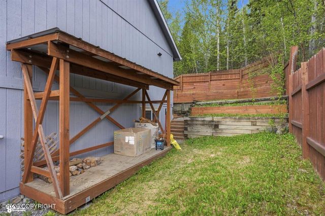18641 Gibens Circle, Eagle River, AK 99577