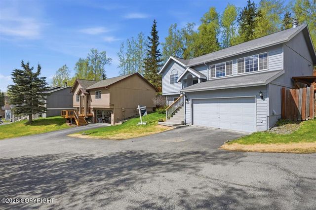 18641 Gibens Circle, Eagle River, AK 99577