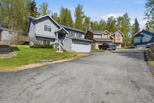 18641 Gibens Circle, Eagle River, AK 99577