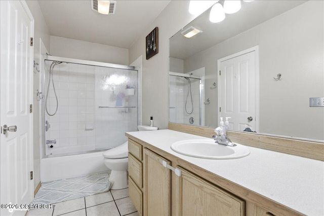 18641 Gibens Circle, Eagle River, AK 99577