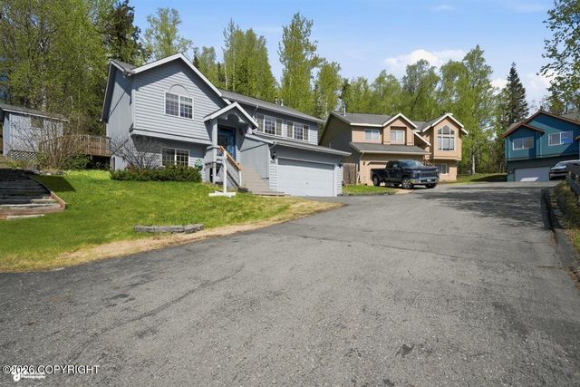 18641 Gibens Circle, Eagle River, AK 99577