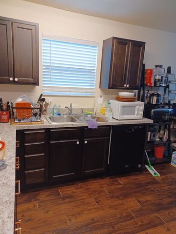 214 W ELLA J GILMORE STREET, Apopka, FL 32703