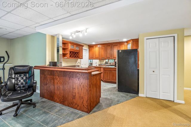 2093 Deer Run Trail, Waterford Charter Township, MI 48329