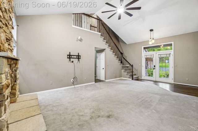2093 Deer Run Trail, Waterford Charter Township, MI 48329
