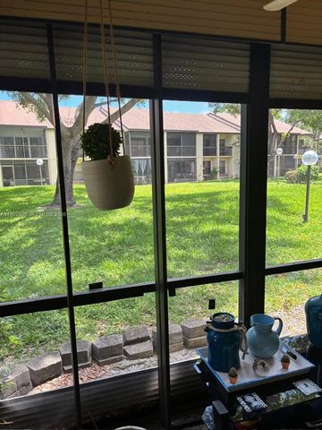 1969 SW 15th Street 93, Deerfield Beach, FL 33442