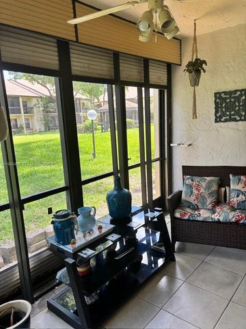 1969 SW 15th Street 93, Deerfield Beach, FL 33442